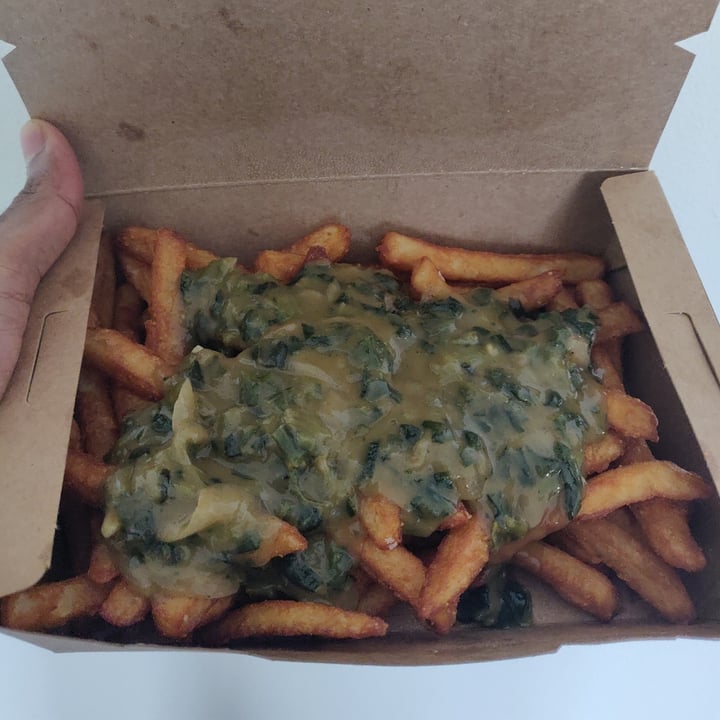 photo of Love Handle  Cream Spinach-loaded Fries shared by @hownowbrownkow on  08 Jun 2020 - review