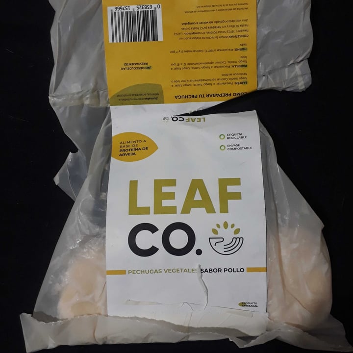 photo of Leaf co. Pechugas vegetales shared by @soledadvegana1 on  19 Mar 2022 - review