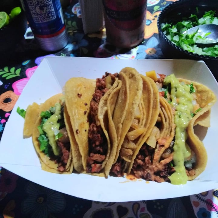 photo of Calaca Vegana Tacos De Soya Estilo Al Pastor shared by @sandymediina on  17 Jul 2020 - review