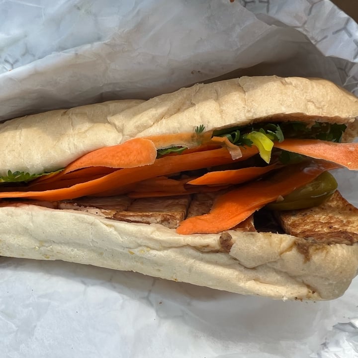 photo of Liberation Kitchen Banh Mi Sandwich shared by @berryveganplanet on  25 Jul 2022 - review