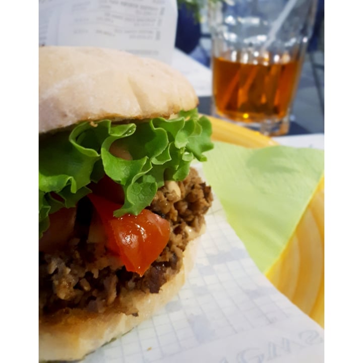 photo of Universo Vegano Kebab shared by @mariascacchetti on  14 Sep 2021 - review