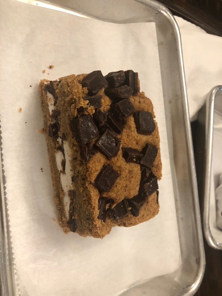 photo of Valhalla Bakery S’mores Bar shared by @lmmull on  15 Mar 2020 - review