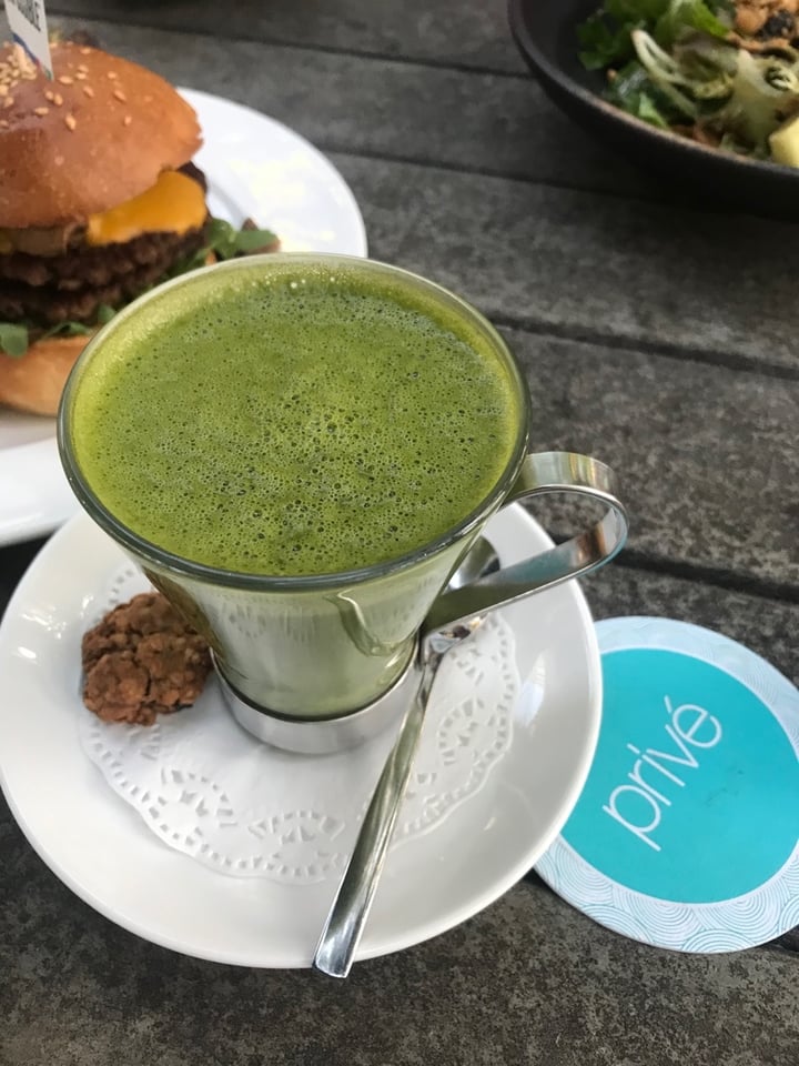 review photo of Privé CHIJMES Matcha Soy Latte shared by @rentaniady on 10 Nov 2019 - review