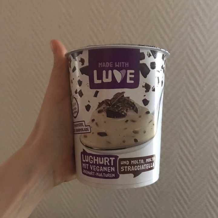 photo of Made With Luve Stracciatella Lughurt shared by @ella2mcs on  24 Jan 2021 - review