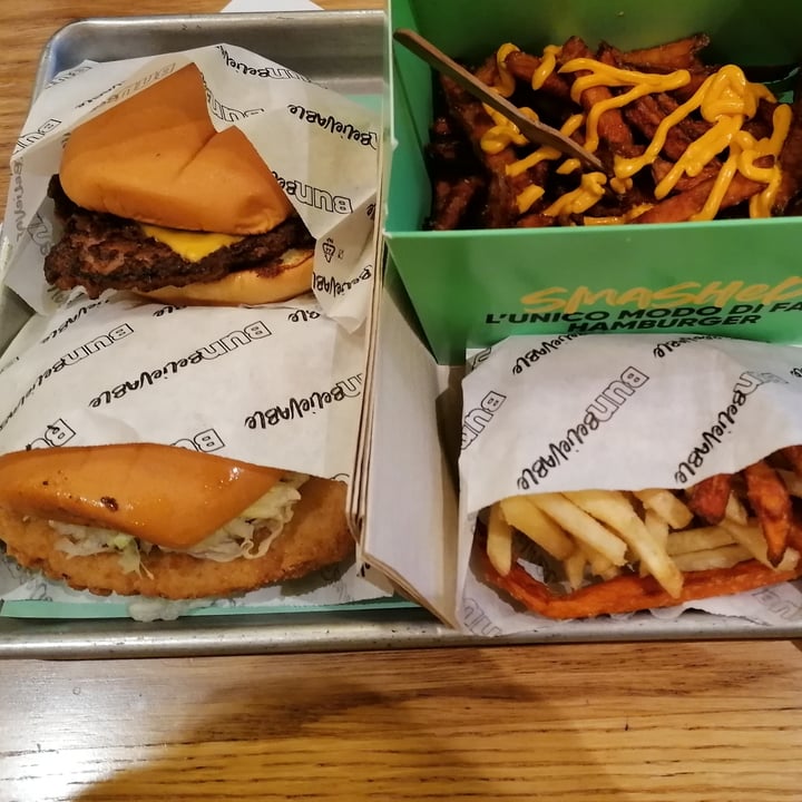 photo of Bun Burgers - Porta Venezia Beyond Chicken Burger Menù shared by @favflo on  21 Nov 2022 - review