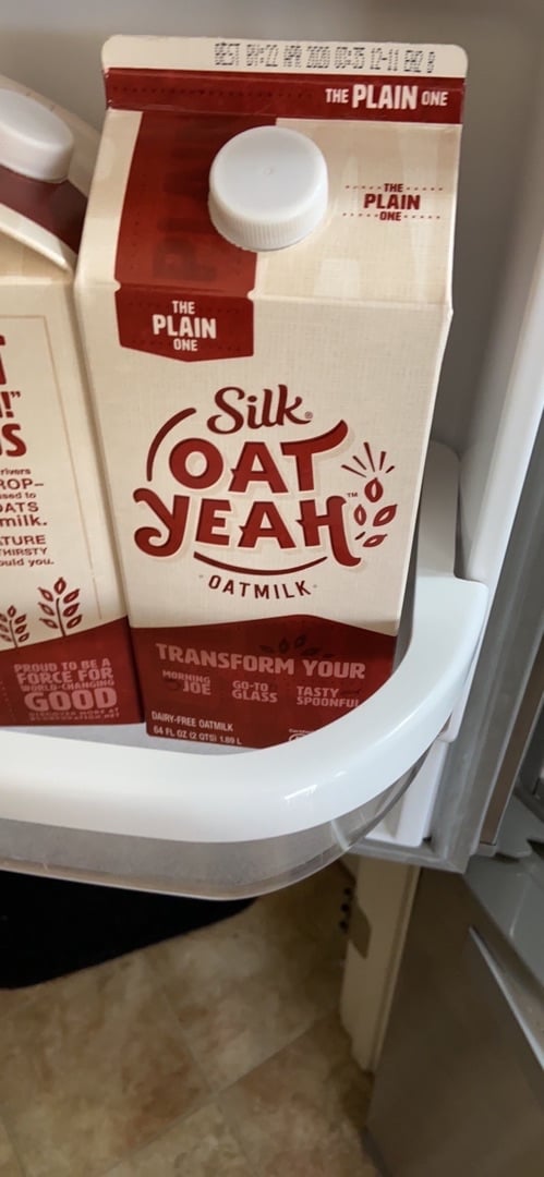 photo of Silk Oat Yeah Oatmilk The Plain One shared by @leahhastings on  22 Feb 2020 - review