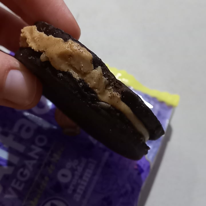 review photo of Animal kind Alfajor Con Manteca De Mani shared by @carlaal on 24 Oct 2022 - review