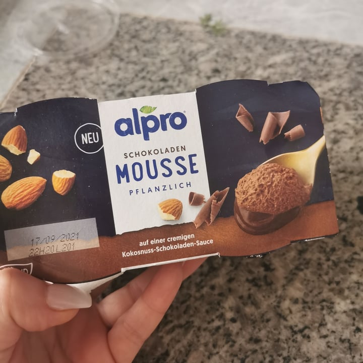 photo of Alpro Schokoladen Mousse shared by @susikarotti on  16 Jun 2022 - review