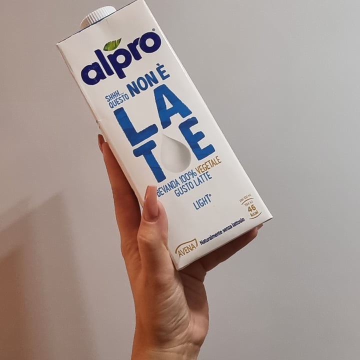 photo of Alpro Shhh...Questo Non è Latte shared by @elegrd on  17 Oct 2022 - review