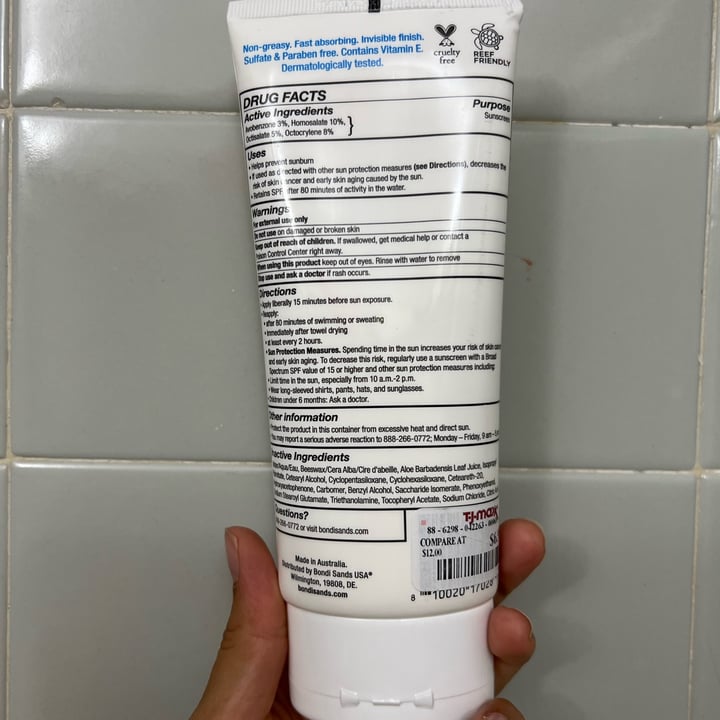 photo of Bondi Sands Broad spectrum SPF 50 Fragrance Free shared by @jessycadasilveira on  02 Jun 2022 - review