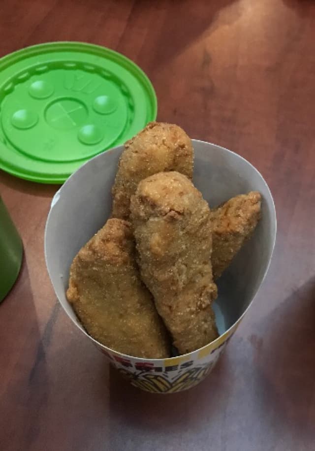 Foto del plato “Chick-n tender basket”