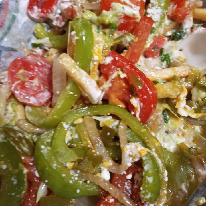 review photo of Taco Exxpress Veggie-fajita fries shared by @squashnguac on 20 Oct 2021 - review