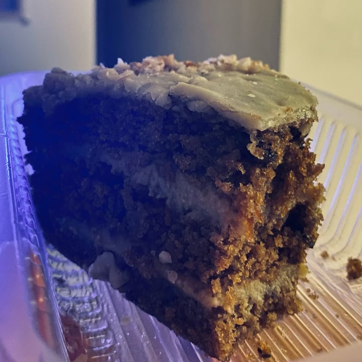 photo of Casa Munay Carrot cake shared by @camilat on  04 Aug 2022 - review
