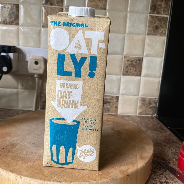 photo of Oatly Hafer Fettarm Bio Drink shared by @animalsrule on  04 Oct 2020 - review