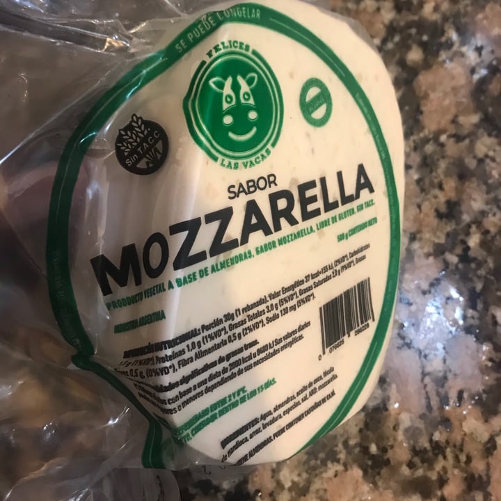 review photo of Felices Las Vacas Mozzarella shared by @ariadnasilvero on 23 Aug 2020 - review