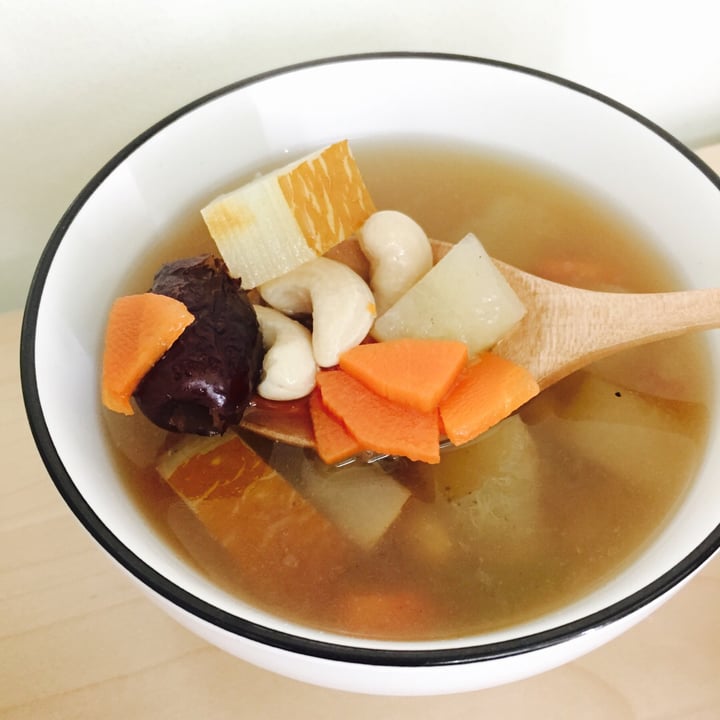 photo of Simple Lifestyle Healthy Vegetarian Cafe Soup of the Day shared by @waisum on  13 Mar 2019 - review