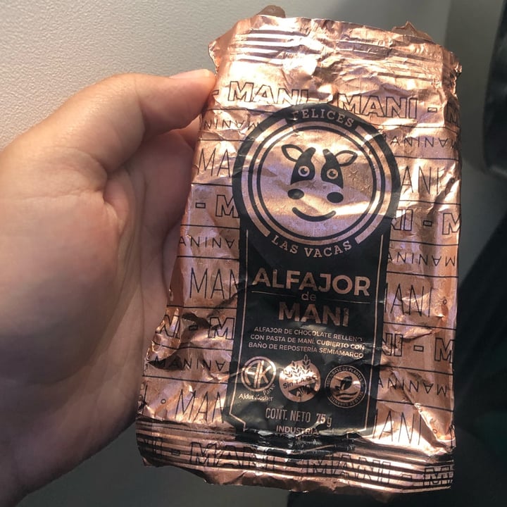 review photo of Felices Las Vacas Alfajor Con Pasta De Maní shared by @martuzoe on 30 Dec 2021 - review