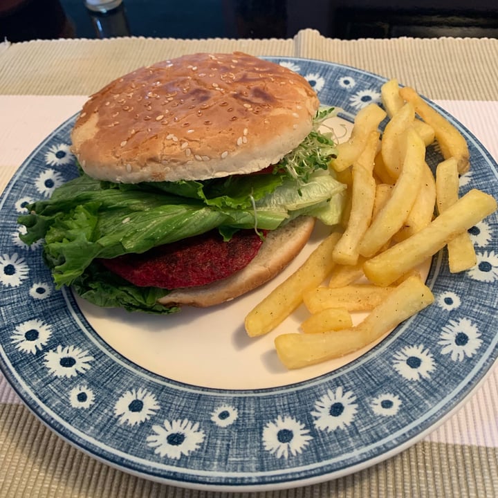 photo of Gastronomía Nueve y 45 Hamburguesa Carrington shared by @nancy on  18 Sep 2021 - review