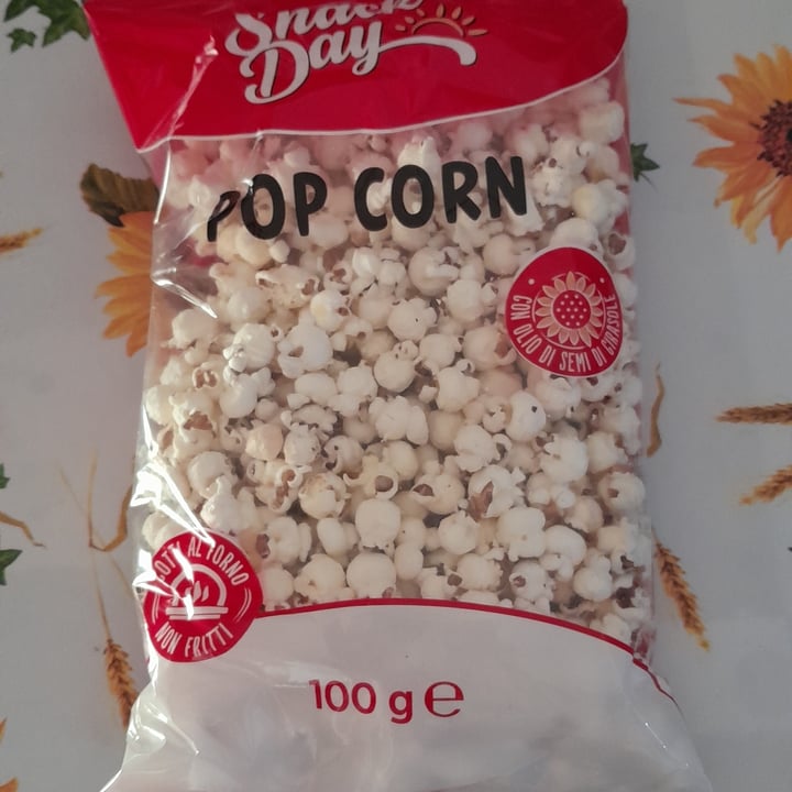 review photo of Snack Day Pop corn shared by @ritapolizzi2007 on 24 Aug 2022 - review
