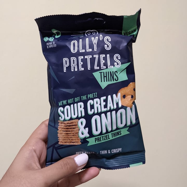 photo of Olly's Pretzels Olly’s Pretzels Thins Sour Cream And Onion shared by @shreyups on  27 Feb 2022 - review