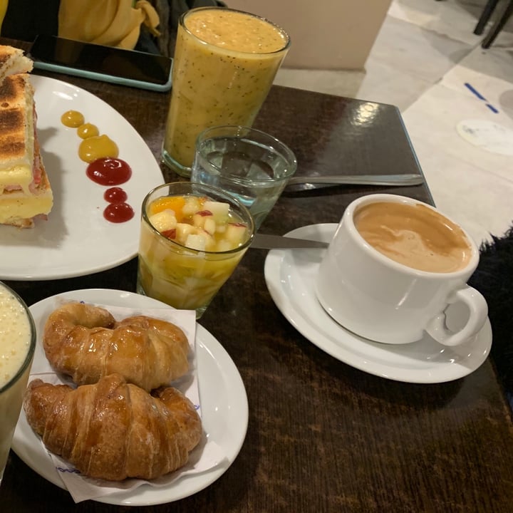 review photo of Momma Vida Sana Vegan shared by @camiacostag on 22 Jul 2020 - review