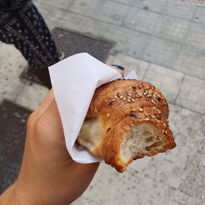 photo of Oasi Bar Brioche con Marmelata shared by @erdivonblumentopf on  01 Sep 2022 - review