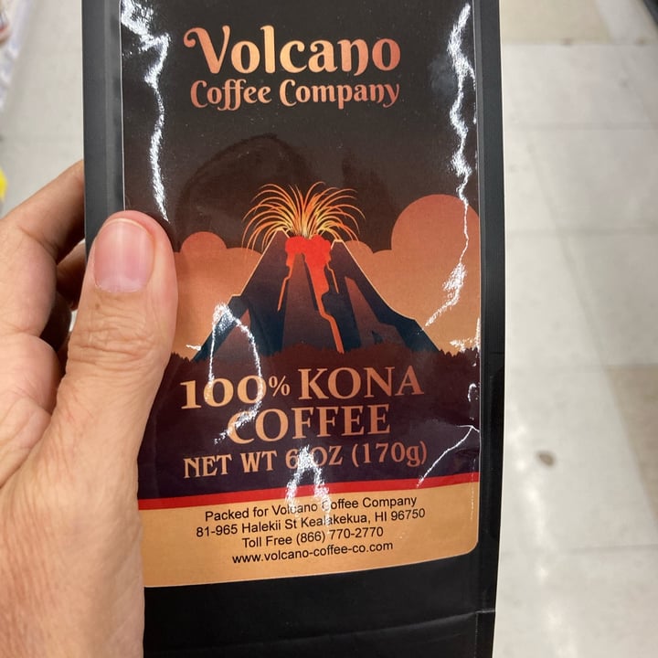 photo of volcano coffee company 100% kona coffee shared by @kakiin on  01 May 2022 - review