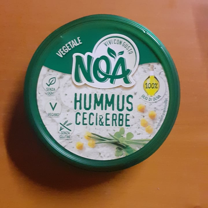 photo of Noa Hummus Ceci & Erbe shared by @chiarafranco on  13 Dec 2021 - review