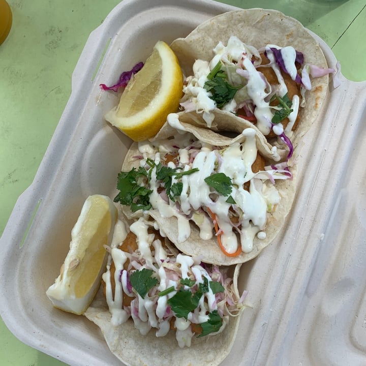 photo of Earth Aloha Eats Golden Fish Tacos shared by @hereforareason on  24 Aug 2022 - review