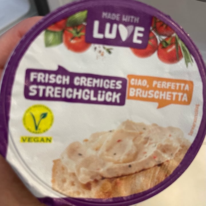 photo of Made With Luve Lupinen Aufstrich Bruschetta shared by @vegmom75 on  25 Feb 2022 - review