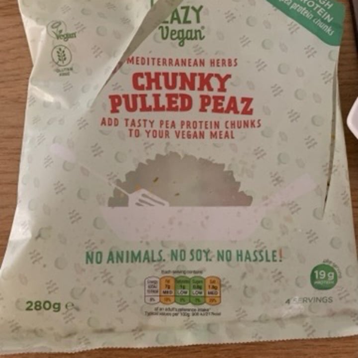 review photo of Lazy Vegan Chunky Pulled Peaz With Mediterranean Herbs shared by @veganclublondon on 09 Jun 2020 - review