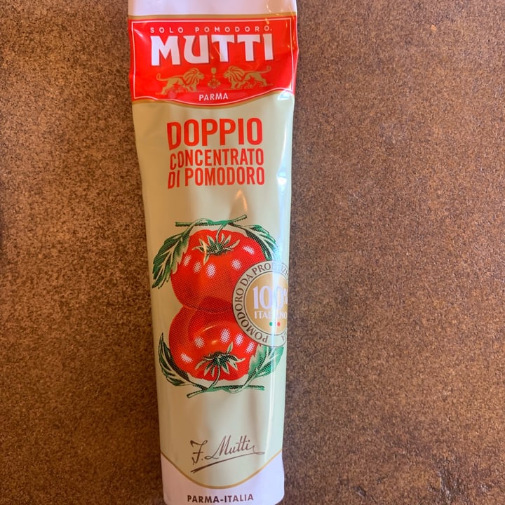 review photo of Mutti Doppio concentrato di pomodoro shared by @martiborzi on 08 Sep 2022 - review