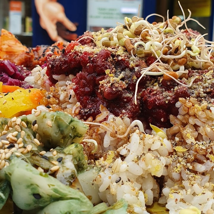photo of Vegan Yes Shoreditch Kimchi Bibimbap shared by @veganwop on  16 Nov 2020 - review