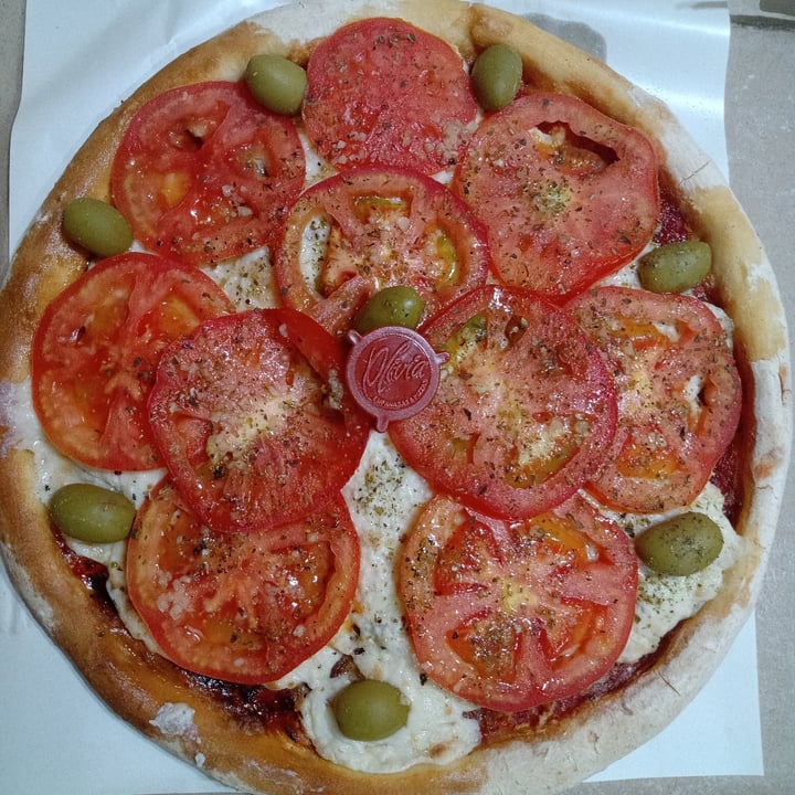 photo of Olivia Empanadas & Pizzas - Wilde pizza napolitana vegana shared by @lau1307 on  20 Mar 2021 - review