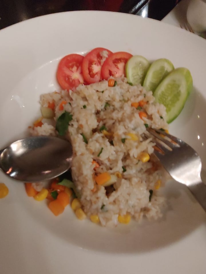 photo of Le Méridien Angkor Fried rice shared by @vegananu on  17 Dec 2019 - review