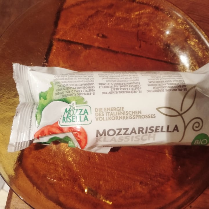 photo of Mozzarisella Mozzarisella Classic shared by @quelqunun on  13 May 2021 - review
