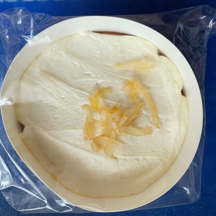 photo of Plant Pioneers Lemon cake shared by @missykab on  18 Aug 2021 - review