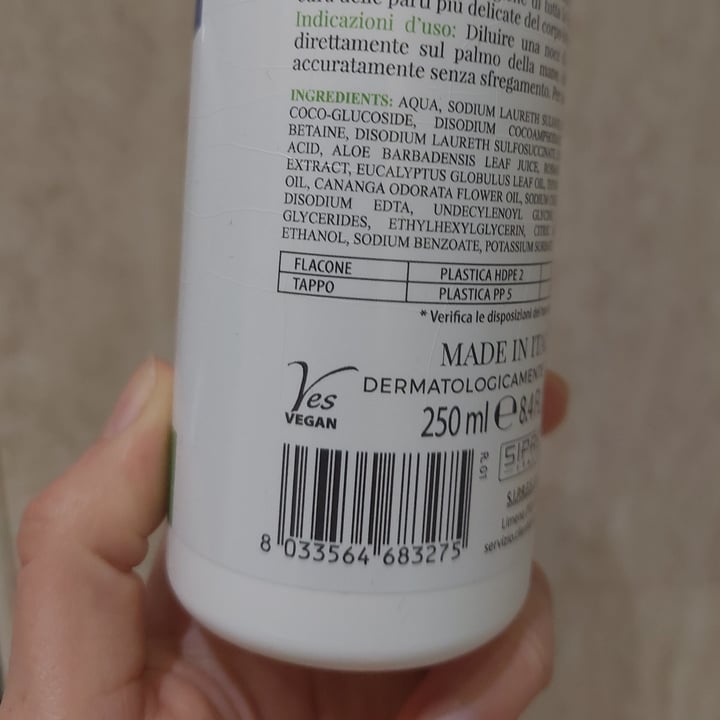 review photo of Dermandé Dermandé, Detergente Intimo Con Antibatterico shared by @giuliab1 on 07 Apr 2022 - review