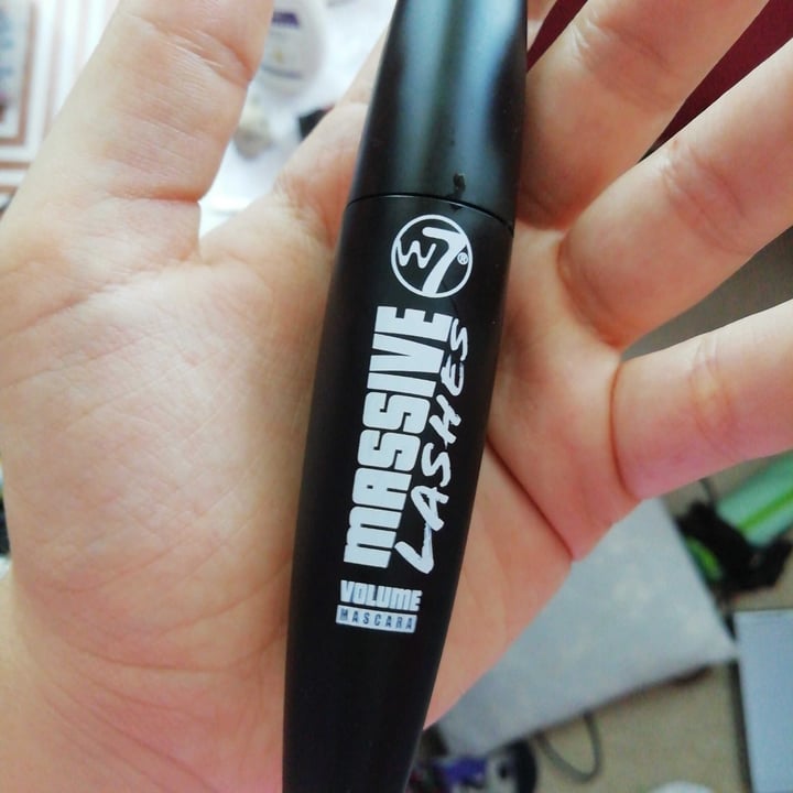 review photo of W7 Makeup & Cosmetics Rimel shared by @nereamiron2001 on 21 Jul 2020 - review