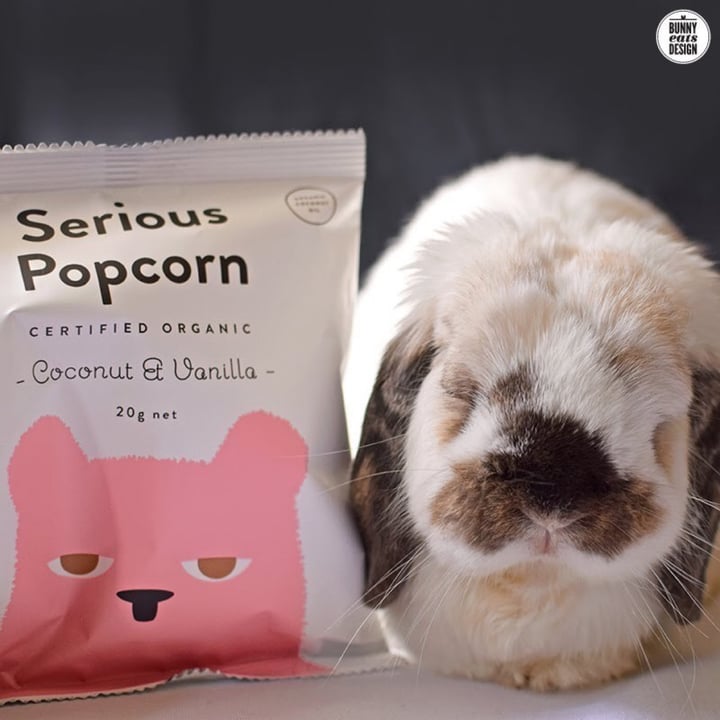photo of Serious Food Co. Serious popcorn: coconut and vanilla shared by @alexleigh on  12 Jun 2020 - review