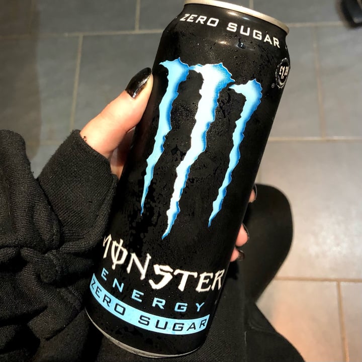 photo of Monster Energy Zero Sugar shared by @esmehart on  24 Oct 2022 - review