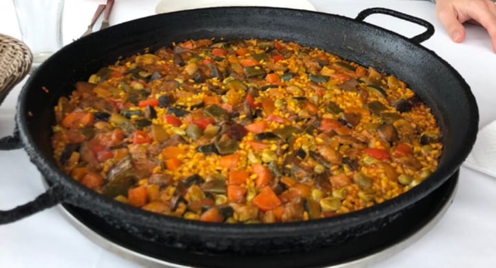 photo of Restaurante Mediterráneo Vegetable Paella shared by @ashuuuuni on  31 May 2019 - review