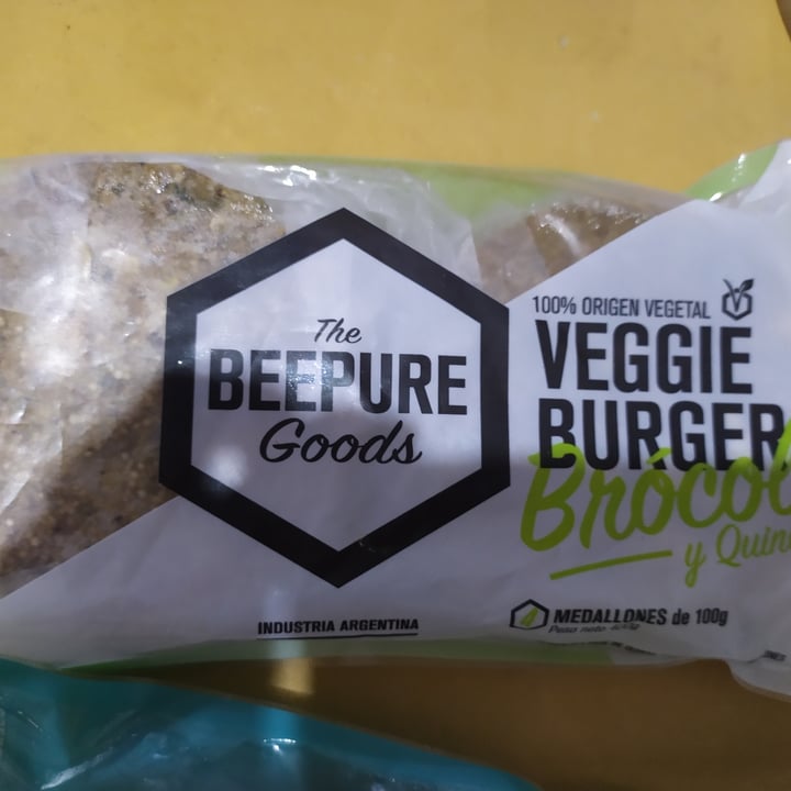 review photo of The Beepure Goods Veggie Burger De Brócoli Y Quinoa shared by @luciana13 on 17 Mar 2021 - review