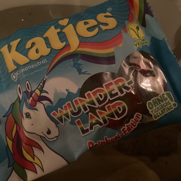 photo of Katjes Wunderland Rainbow Edition shared by @tinepepino on  28 Mar 2022 - review