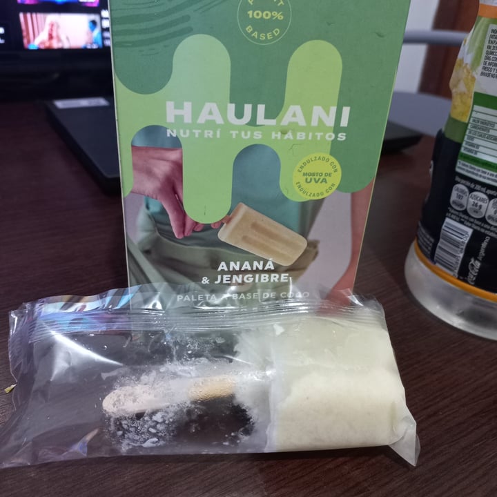 review photo of Haulani paleta de ananá y jengibre shared by @tebanchay on 12 May 2022 - review