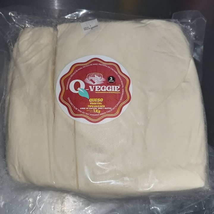 photo of Q veggie Queso Vegetal tipo Oaxaca shared by @ossus on  22 Sep 2022 - review