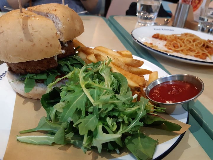 review photo of Kind Kitchen by Green Common Omnipork Pasta Bolognese shared by @dee6 on 10 Jul 2019 - review