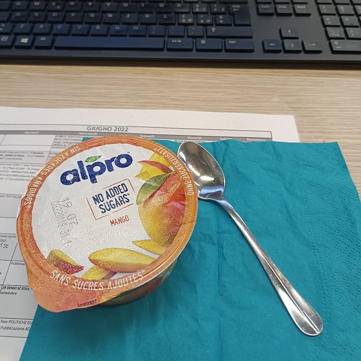 photo of Alpro Mango Yogurt (No Added Sugars) shared by @ceci1209 on  23 Jun 2022 - review