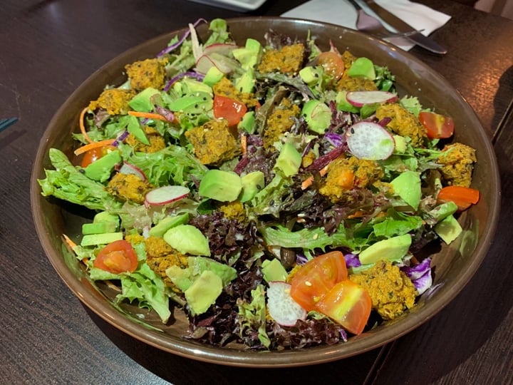 photo of Afterglow By Anglow Israeli Autumn Salad shared by @ambermoosa on  29 Feb 2020 - review