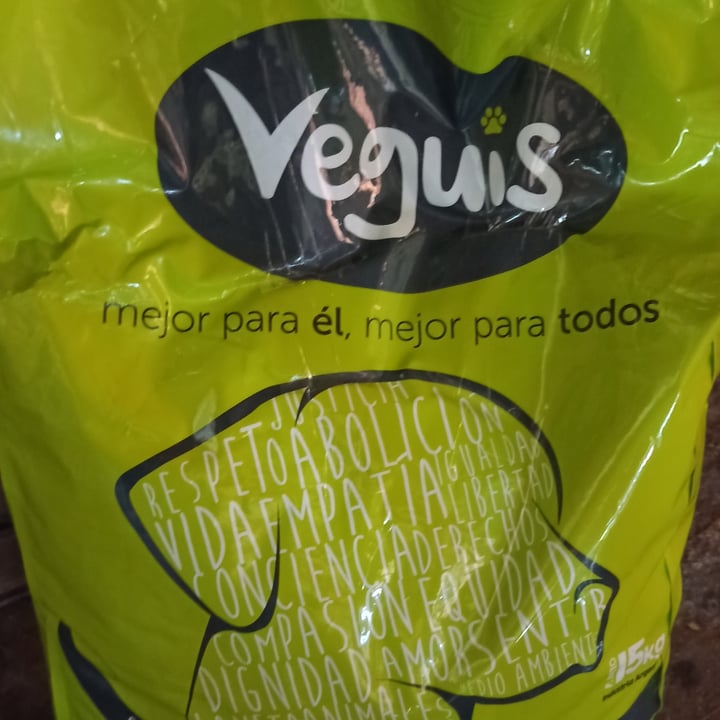 review photo of Veguis Alimento para perro Veguis shared by @julamusica on 14 Oct 2022 - review